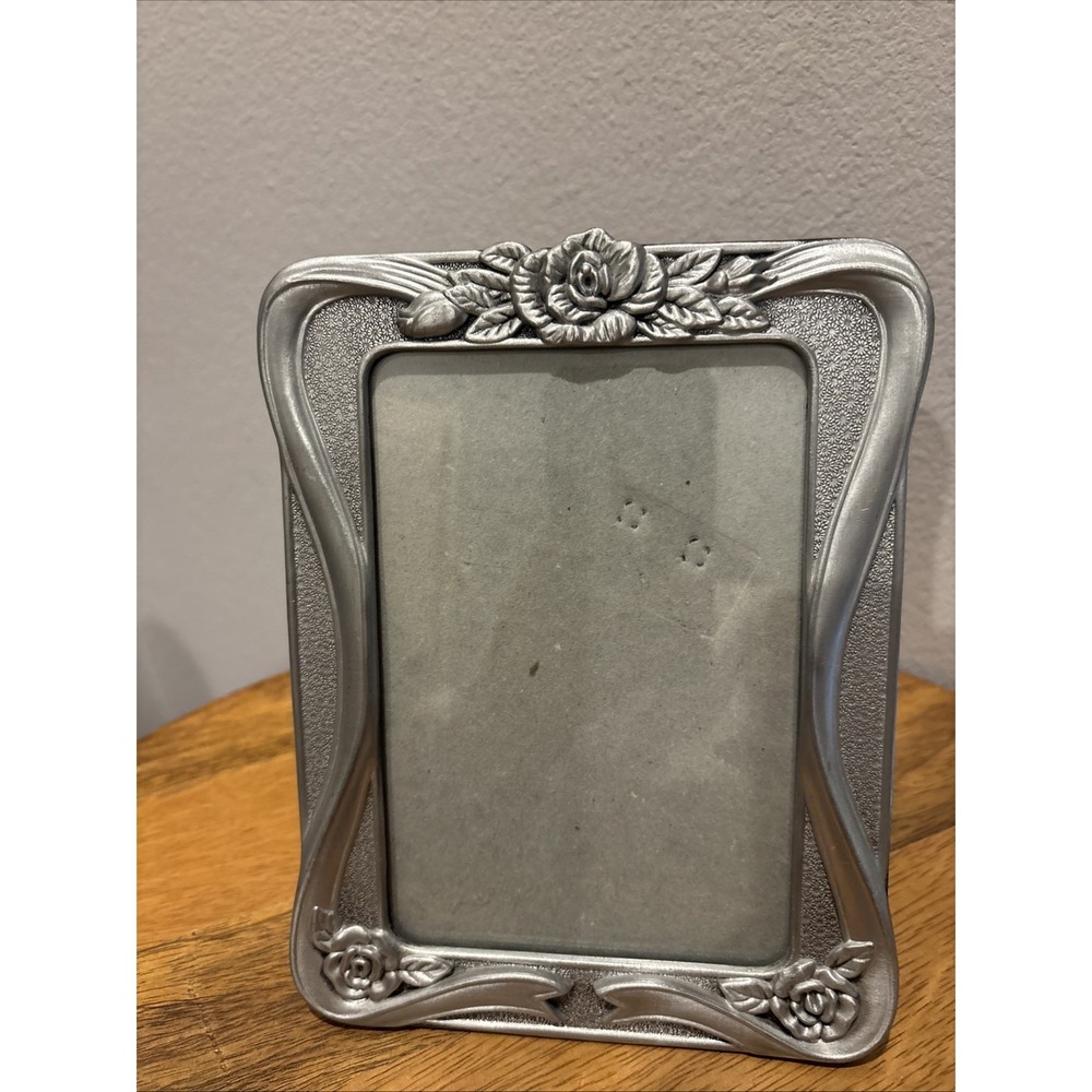 Towle Picture Frame Silversmiths Signature Collection Silver‎ Roses Ribbon 5x7
